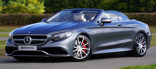 What to Know About Mercedes-Benz Financial Services Before You Borrow